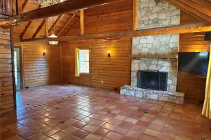 1215 Agarita Dr, Fischer, TX 78623 - Photo 2