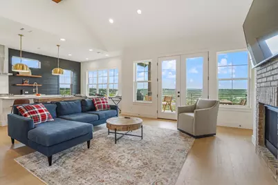 304 N Ronay Drive, Briarcliff, TX 78669 - Photo 6