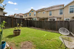 7405 Wolverine St, Austin, TX 78757 - Photo 28