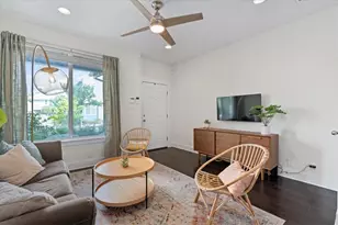 7405 Wolverine St, Austin, TX 78757 - Photo 4