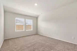 128 Shimmering Cv, San Marcos, TX 78666 - Photo 24