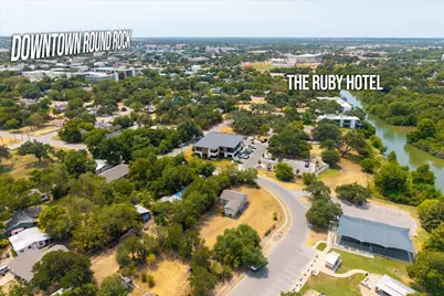 513 N Lewis Street, Round Rock, TX 78664 - Photo 2