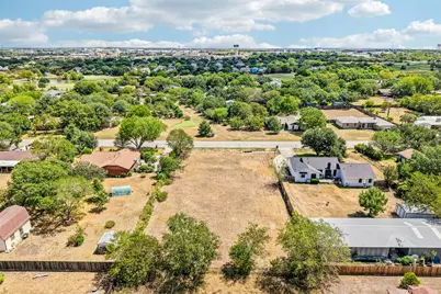 108 Sequoyah Street, Buda, TX 78610 - Photo 12