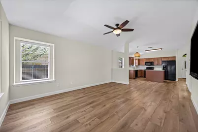 11917 Buzz Schneider Lane, Austin, TX 78748 - Photo 10