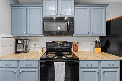 100 Wincliff Cove #13D, Jarrell, TX 76537 - Photo 16