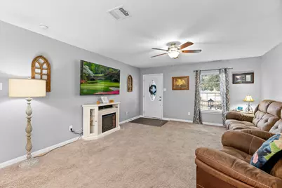 100 Wincliff Cove #13D, Jarrell, TX 76537 - Photo 8