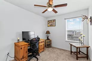 100 Wincliff Cv, Jarrell, TX 76537 - Photo 10