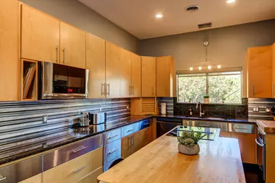 13710 Hunters Pass, Austin, TX 78734 - Photo 10