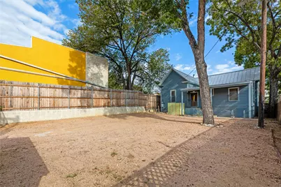 1309 E 7th Street, Austin, TX 78702 - Photo 4