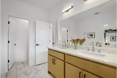 4804 Ribbecke Avenue #A, Austin, TX 78721 - Photo 12