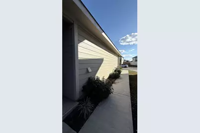 197 Santa Rosa Lane, Buda, TX 78610 - Photo 2