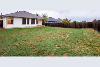 105 Cattail Cove, Hutto, TX 78634 - Photo 24