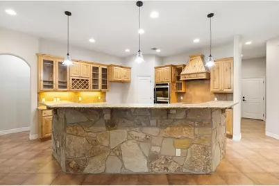 321 Sarahs Lane, Liberty Hill, TX 78642 - Photo 16