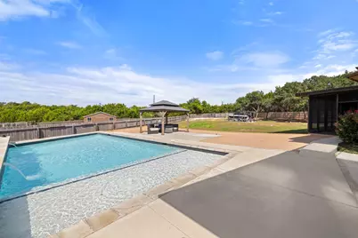 321 Sarahs Lane, Liberty Hill, TX 78642 - Photo 38