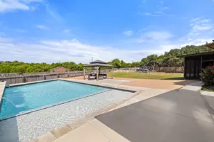 321 Sarahs Ln, Liberty Hill, TX 78642 - Photo 38