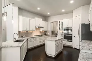 4601 Gallego Cir, Austin, TX 78738 - Photo 6