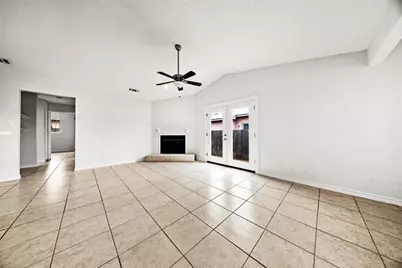 808 Lloyd Lane #A&B, Elgin, TX 78621 - Photo 14