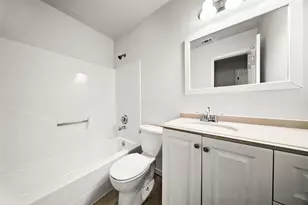 808 Lloyd Ln, Elgin, TX 78621 - Photo 22