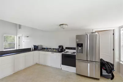 22101 Oban Drive, Spicewood, TX 78669 - Photo 32