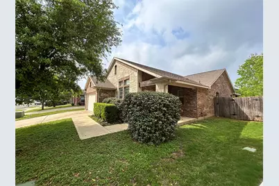 705 Harwood Drive, San Marcos, TX 78666 - Photo 2