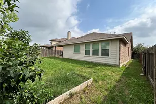 705 Harwood Dr, San Marcos, TX 78666 - Photo 38