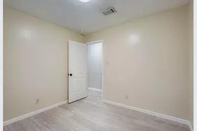 2204 Falcon Hill Drive, Austin, TX 78745 - Photo 22