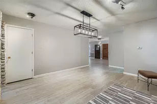 2204 Falcon Hill Dr, Austin, TX 78745 - Photo 10