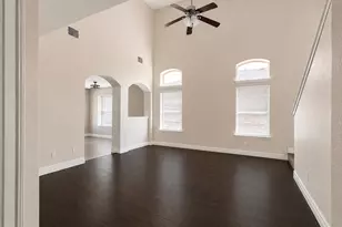 1517 Scottsdale Dr, Leander, TX 78641 - Photo 4