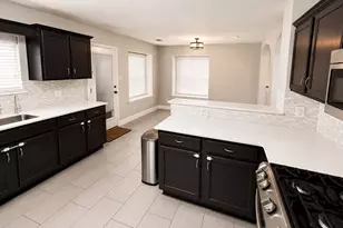 1517 Scottsdale Dr, Leander, TX 78641 - Photo 8