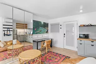 1111 W 10th St, Austin, TX 78703 - Photo 8