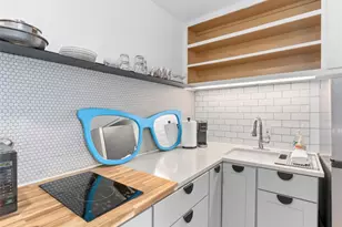 1111 W 10th St, Austin, TX 78703 - Photo 10