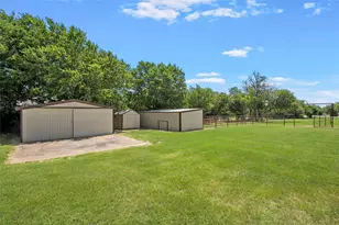 204 Christopher Dr, Bruceville Eddy, TX 76524 - Photo 26