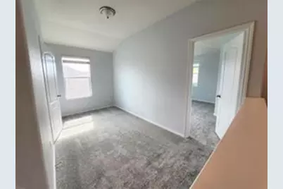 8211 Knoxville Trail, Austin, TX 78744 - Photo 10