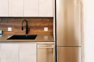 4315 S Congress Ave, Austin, TX 78745 - Photo 10