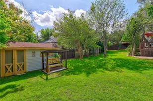 110 S Ridge Cir, Georgetown, TX 78628 - Photo 36