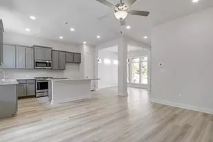 120 Delaware Ln, Kyle, TX 78640 - Photo 6