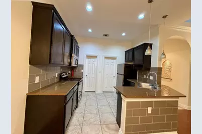 398 Mesa Drive #C, Del Valle, TX 78617 - Photo 12