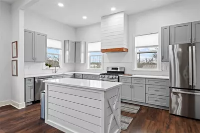 1120 Vance Street, Taylor, TX 76574 - Photo 14