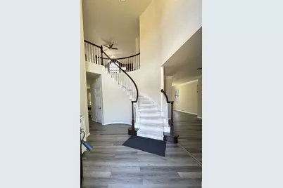 8807 Splitarrow Drive, Austin, TX 78717 - Photo 2