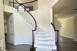 8807 Splitarrow Dr, Austin, TX 78717 - Photo 2