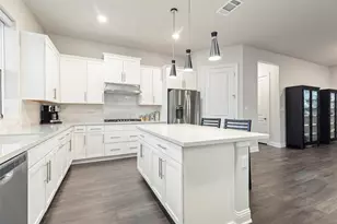 1107 Lucca Dr, Dripping Springs, TX 78620 - Photo 14