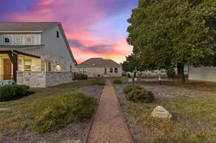 1107 Lucca Dr, Dripping Springs, TX 78620 - Photo 38