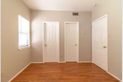 706 W 22nd Street #307, Austin, TX 78705 - Photo 12