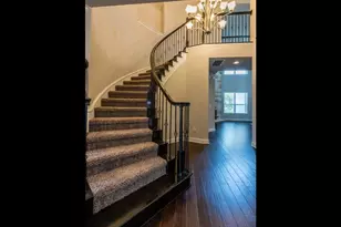 10021 Double Eagle Pass, Austin, TX 78717 - Photo 2