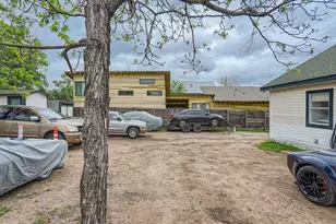 1122 Chicon St, Austin, TX 78702 - Photo 16