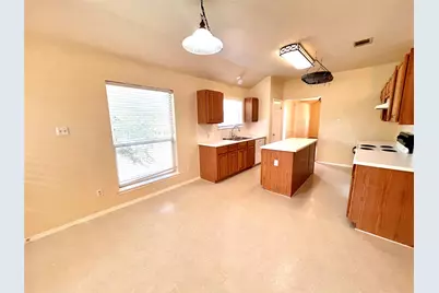 100 Giancarlos Lane, Buda, TX 78610 - Photo 8