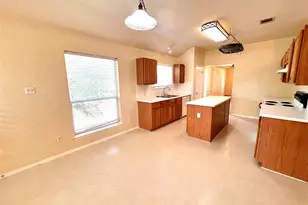 100 Giancarlo's Ln, Buda, TX 78610 - Photo 8