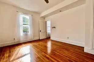 207 W 45th St, Austin, TX 78751 - Photo 6