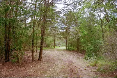 550 N Raymond Road, La Grange, TX 78945 - Photo 28