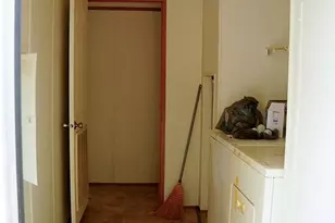 550 N Raymond Rd, La Grange, TX 78945 - Photo 16